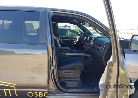 2022 Ram 1500 Big Horn 4X4 5'7 Box из США, поврежденный, VIN 1C6SRFFT7NN351573